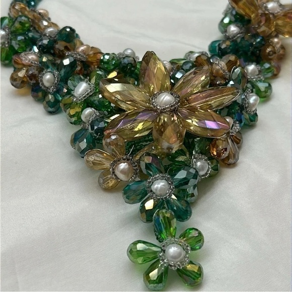 Baroque Pearl and Beaded Vintage Large Avant Garde Statement Necklace - Picture 1 of 13